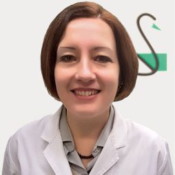 Frau Dr. Elena Bayer